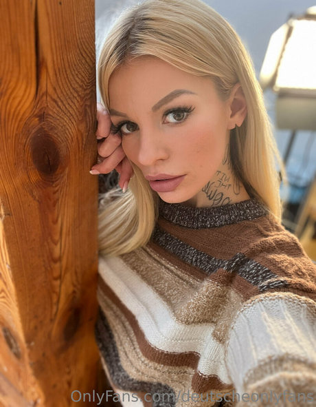 巨乳ブルネットオンリーファンズ ホット ギャラリー