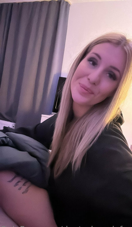 足フェチオンリーファンズ 無料ヌード 写真