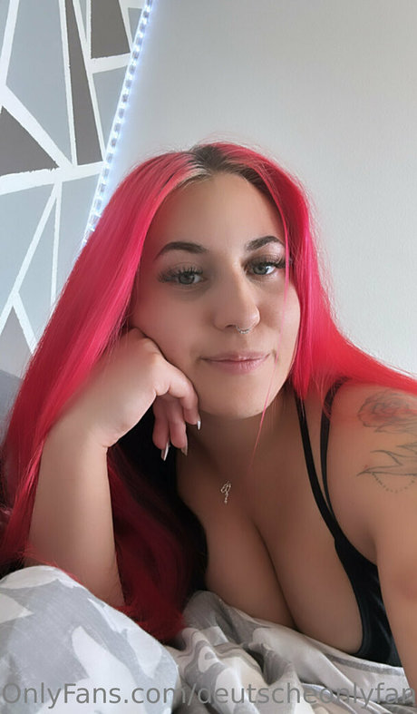 パウグプリンセスOnlyFans 無料ヌード 画像