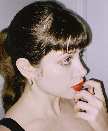 Zanah Marie ヌードのポルノスター ギャラリー