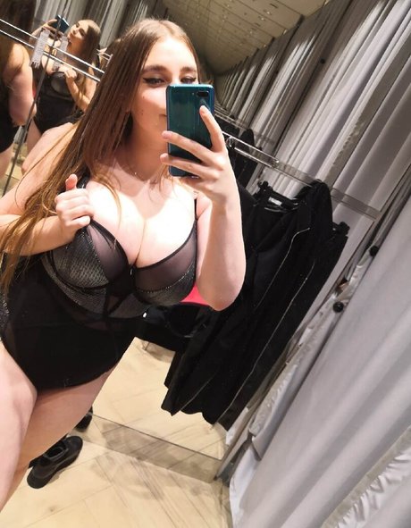 黒人ママオンリーファンズ ポルノ ギャラリー