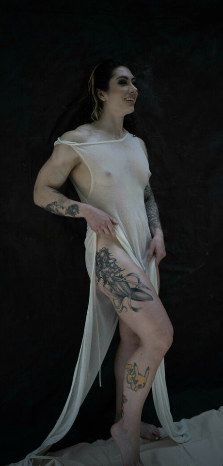 大学生のオンリーファンズ ホット 写真