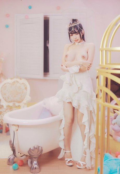 女装オンリーファン セクシー 写真