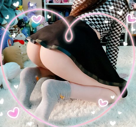 elliechii エロティックなスター 写真