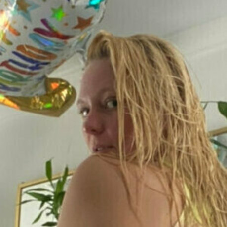 Amethyst Fay Franklin トップモデル 写真