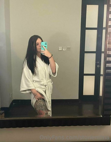 マイクロTバックOnlyFans ホットxxx 写真