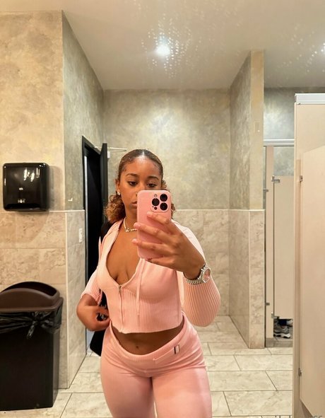 太めのブロンドオンリーファンズ えろた アーカイブ