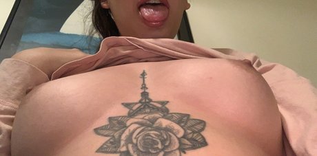 ヘンタイオンリーファンズ 無料ポルノ 画像