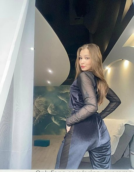 arina supreme ポルノモデル 写真