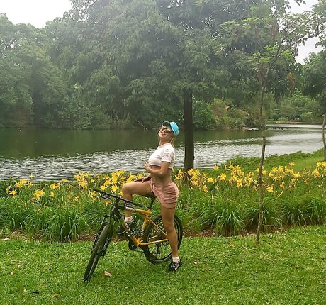 金髪の射精OnlyFans 無料セックス 画像