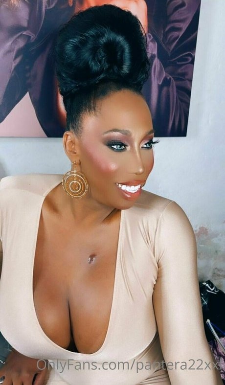 黒人フェムボーイオンリーファンズ エロ 写真