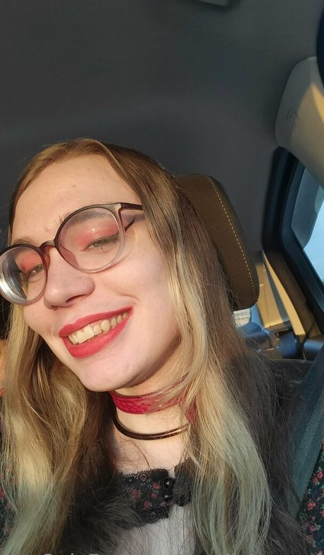 emilybunoof HDモデル 画像