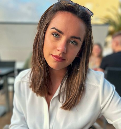 Georgia May Foote セクシーモデル 写真