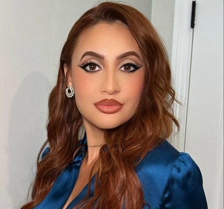 Francia Raisa ポルノスター セックス 写真