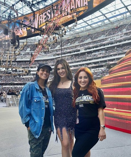 小人ヌードオンリーファンズ ホットポルノ 写真