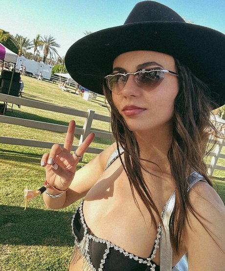 アナルトランスOnlyFans 無料セクシー 画像