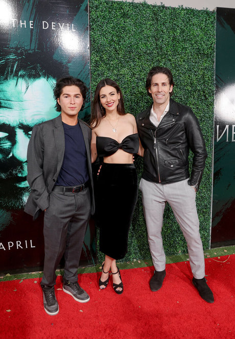 興奮した看護師OnlyFans HD 写真