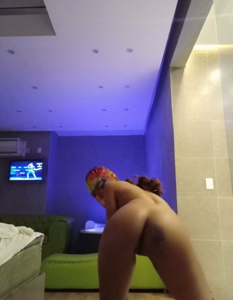 足ヌードオンリーファンズ 美しいxxx 写真