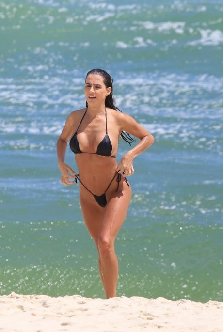 Deborah Secco 最高の女優 アーカイブ