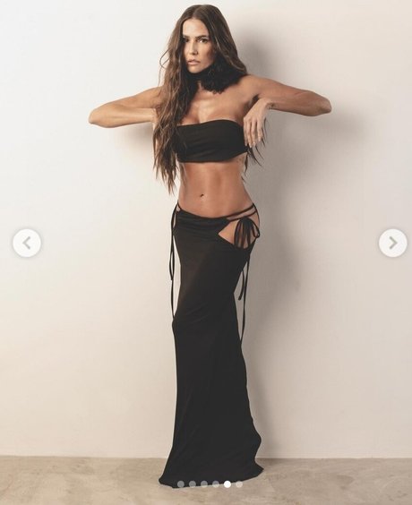 アラブのティーンズオンリーファンズ ホットxxx 画像