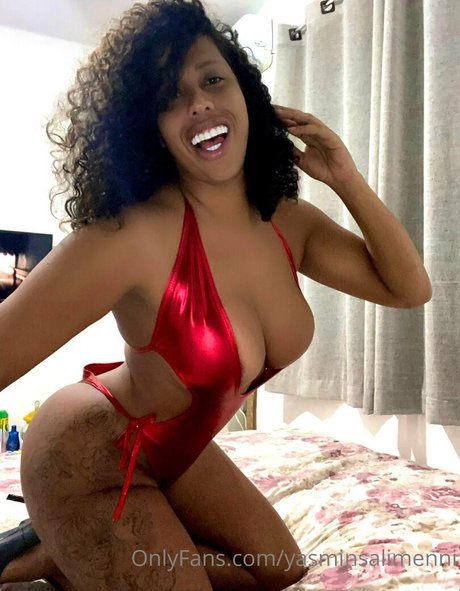 yasminsalimenni ポルノモデル 写真