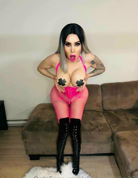 cindymoreira22 xxxスター 写真