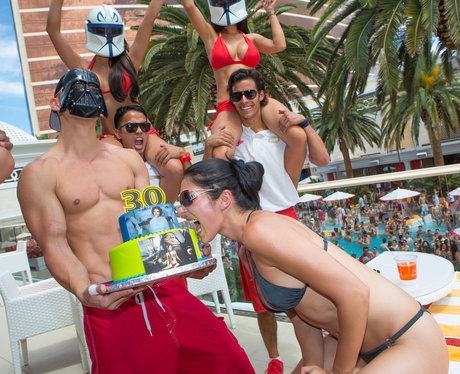 Adrianne Marie Curry ヌードモデル 画像