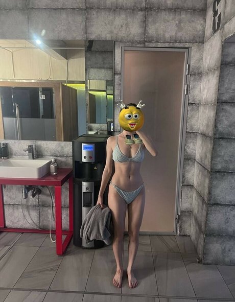 Fasoollka アダルトスター アーカイブ