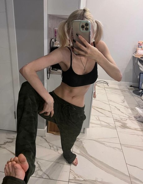 Fasoollka 可愛いモデル アーカイブ