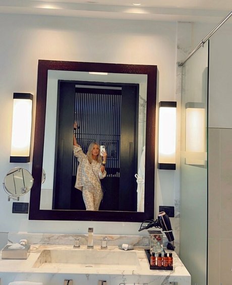 騎乗位熟女OnlyFans 限定 写真