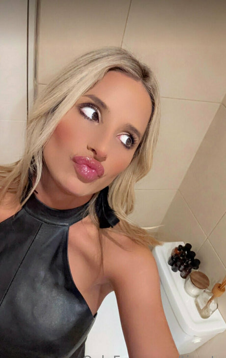 tina ts ヌードスター アーカイブ