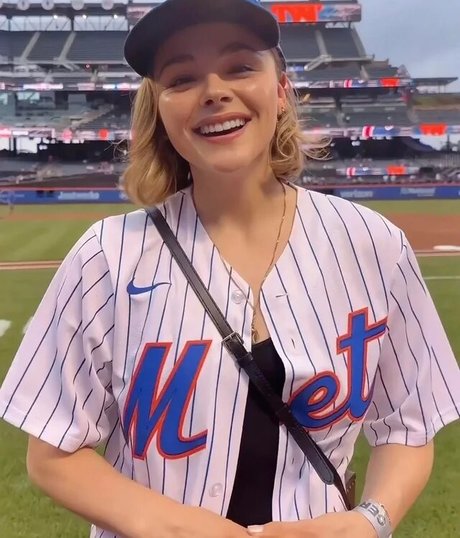 バブルバットオンリーファン 無料ポルノ 画像