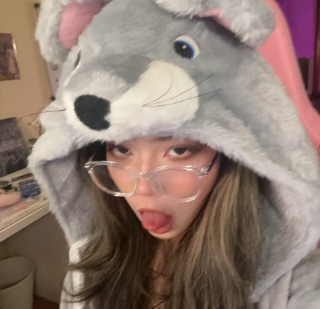 BBWシーメールオンリーファンズ ホットセクシー 写真