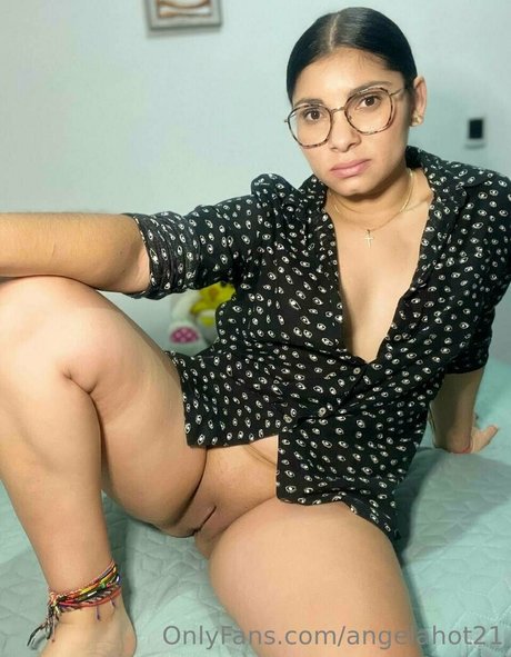 angelahot21 ヌードスター 画像