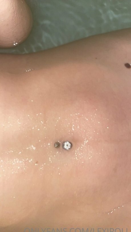 Lexi Poll ASMR アダルトスター アーカイブ