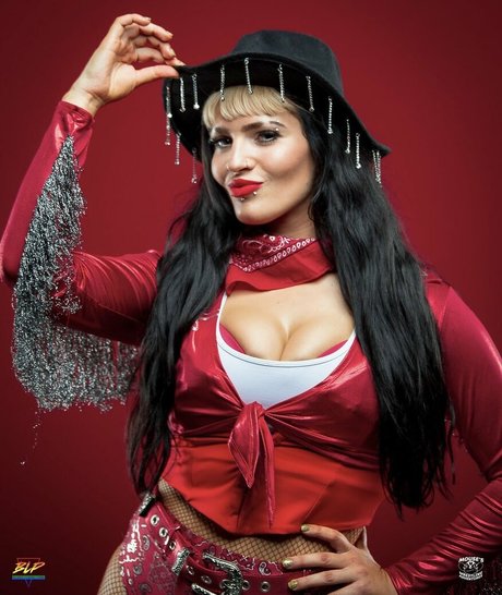 輪姦オンリーファンズ 可愛い 画像