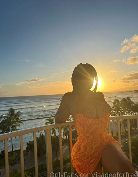 日本の女子高生OnlyFans 無料 写真