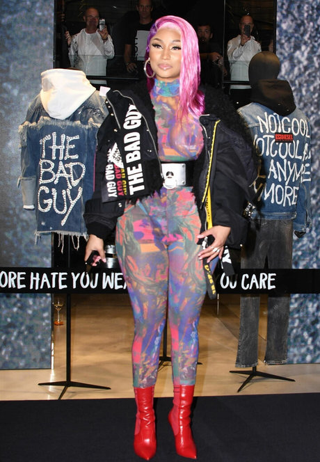 Nicki Minaj ホットなポルノスター 画像