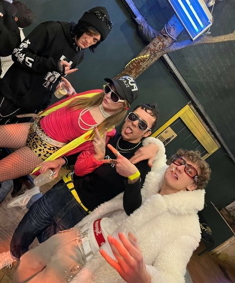 ハロウィン オンリーファン トップ ギャラリー