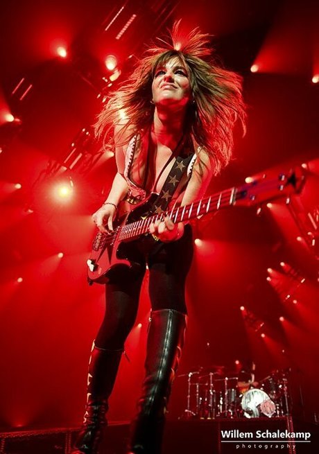 バレーボール オンリーファンズ ポルノ 写真