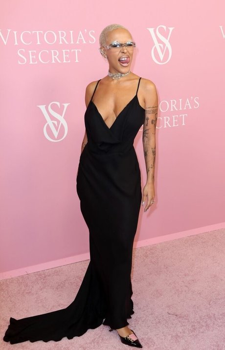 ブラックプリンセスOnlyFans 素敵 画像