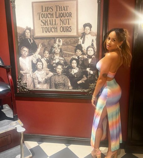 巨乳ストリップOnlyFans 可愛い 写真