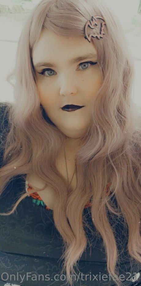 trixiefae21 完璧なスター 写真