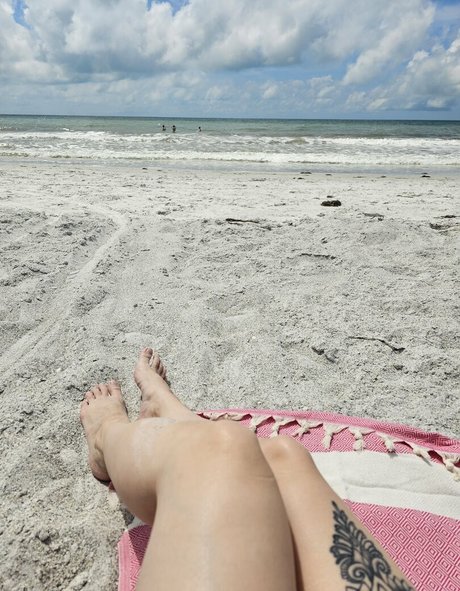 トゥインクスオンリーファンズ 無料セクシー 写真