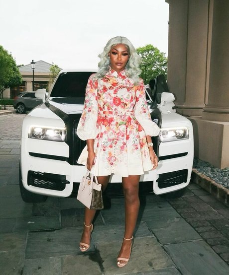 オンリーファンズでのセクスティング 無料セックス 写真