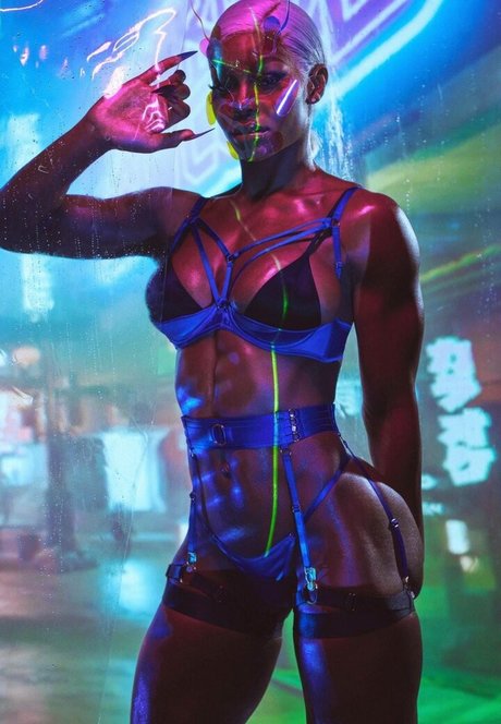 Jade Cargill ポルノスター ヌード 写真