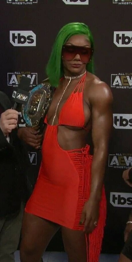 Jade Cargill ポルノモデル アーカイブ