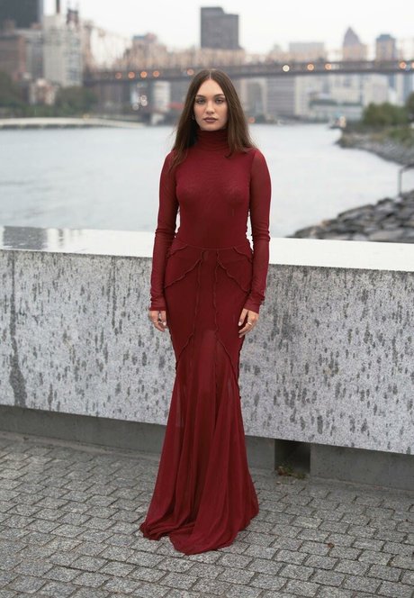 ジンジャートゥインクオンリーファンズ 無料エロ 写真