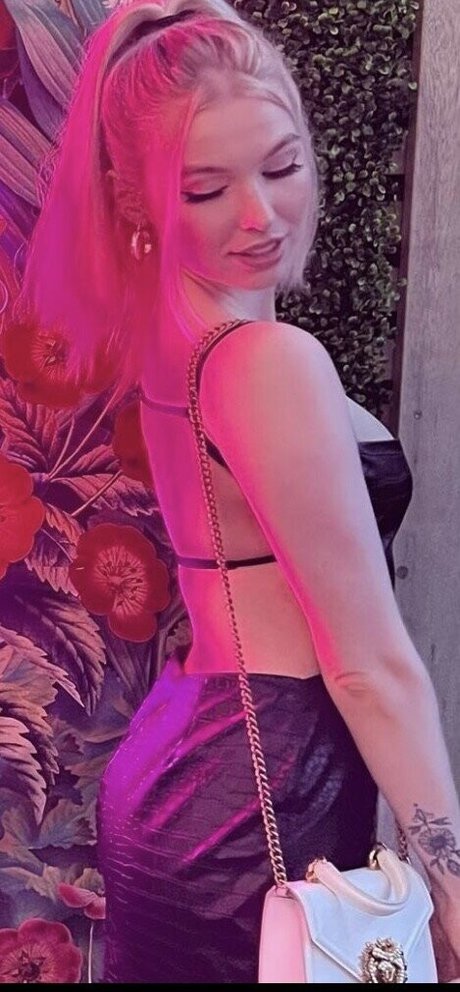 脱衣OnlyFans 裸 画像