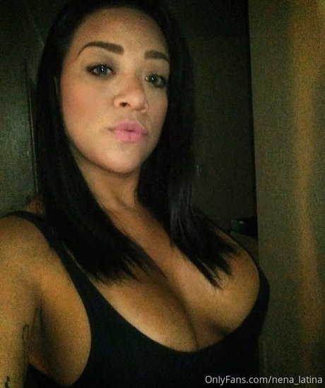 nena latina 素敵なモデル 写真